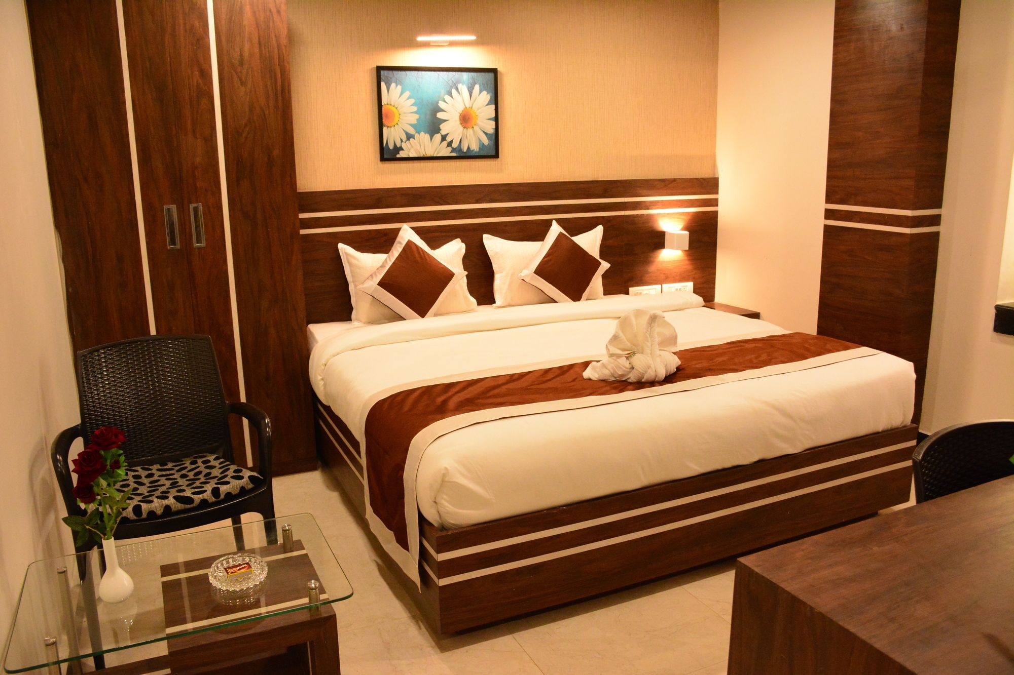 The Suncity Bhubaneswar Exterior foto